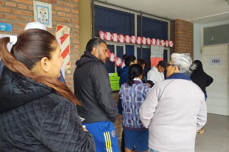 Los comicios se desarrollan con normalidad en Salta 