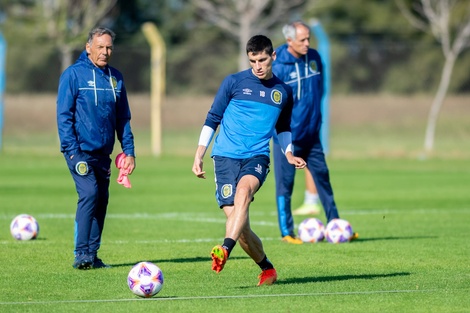 Liga Profesional: Central visita a Vélez con ganas de seguir prendido