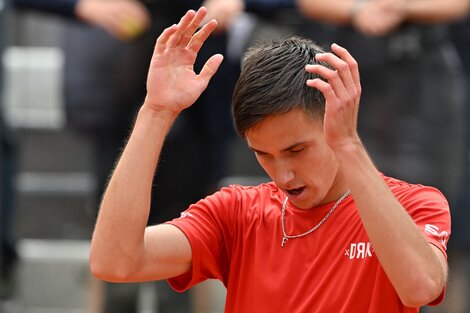 Sorpresa en Roma: Alcaraz quedó eliminado por el 135 del ranking