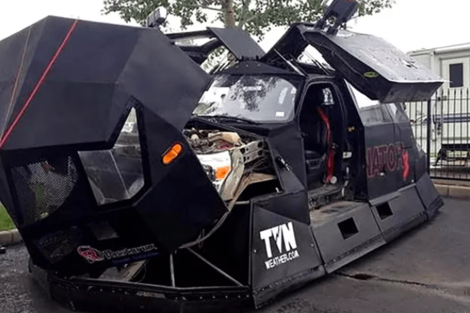 El auto que puede meterse dentro de un tornado: así es Dominator 3