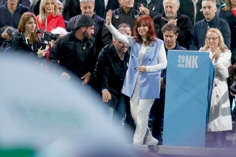 Cristina Kirchner habló casi una hora en Plaza de Mayo