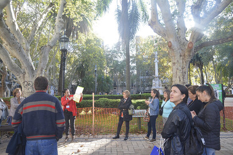 Hace varios años que se realizan estos recorridos que convocan a turistas y rosarinos. (Fuente: Sebastián Vargas)