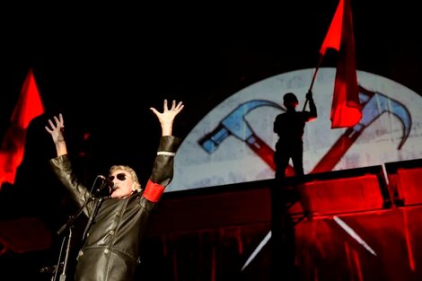 Acusan de nazi a Roger Waters por el vestuario de "The Wall"