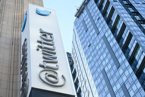 La red social Twitter decidió retirarse del Código de Buenas Prácticas de la Unión Europea, que comienza a regir el 25 de agosto. 