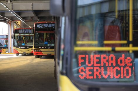 Colectiveros protestan en Panamericana y Acceso Oeste