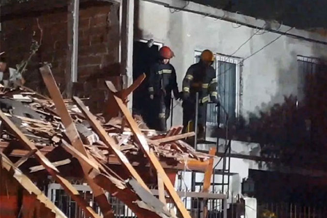 Fuga de gas y derrumbe en una casa de Almirante Brown