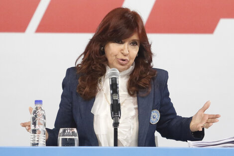 Se derrumba la causa de la "ruta del dinero": la UIF y la AFIP pidieron el sobreseimiento de Cristina Kirchner