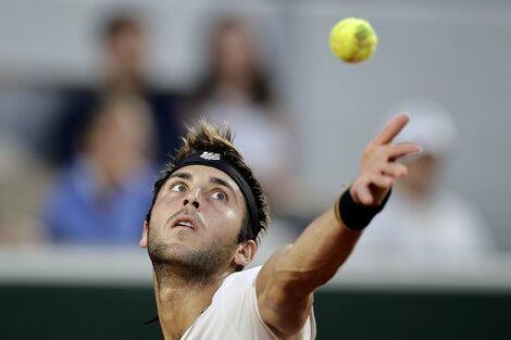 Roland Garros: Tomás Etcheverry luchó pero no pudo con el alemán Zverev (Fuente: AFP)