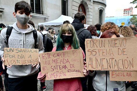 El 64% de las familias está disconforme con las viandas escolares que da el Gobierno porteño  