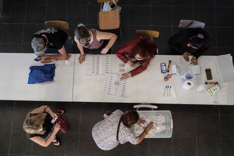 Se definieron los montos que cobrarán las autoridades de mesa para las PASO, las generales y un eventual balotaje.