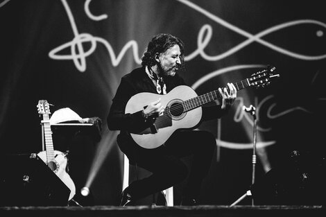 Manuel García: "Canto y cuento historias personales, sociales y de amor”