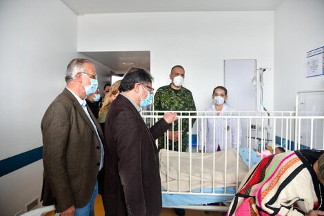 El presidente Gustavo Petro visitó a los menores hospitalizados (Foto: Twitter @petrogustavo).