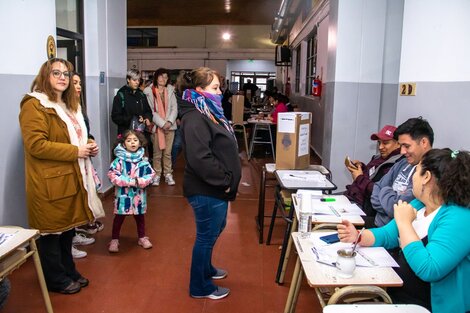 Elecciones 2023: maniobras autodestructivas, operaciones berretas, polémicas deprimentes