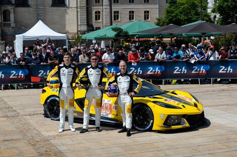 El argentino Varrone fue uno de los ganadores en las 24 horas de Le Mans 