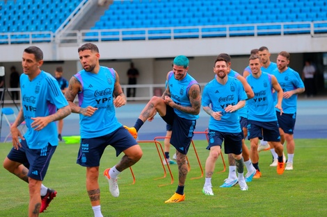 El plantel se entrenó esperando por la incorporación de Julián Álvarez