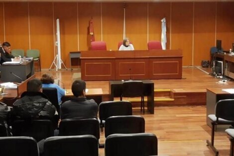 Más testigos de la violencia policial en el juicio a nueve efectivos 