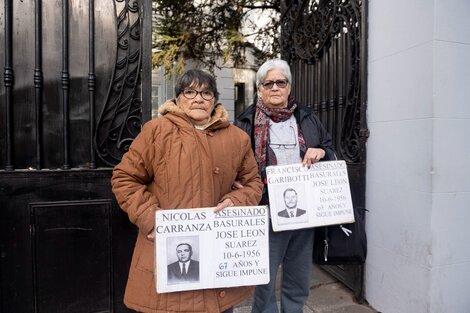 "La policía nos vigiló hasta en el entierro"