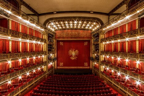 Continúa el conflicto en el Teatro Nacional Cervantes