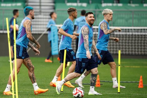 La Selección Argentina enfrenta a Australia en Beijing