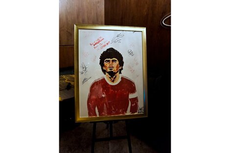 Se pone en venta una obra única sobre Diego Maradona