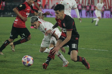 Liga Profesional: ni el tiro del final le salió al sufrido Huracán 