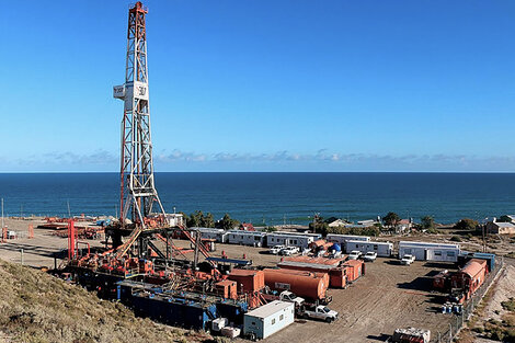 El objetivo oficial es intentar revertir el declino de las cuencas Austral y Noroeste.