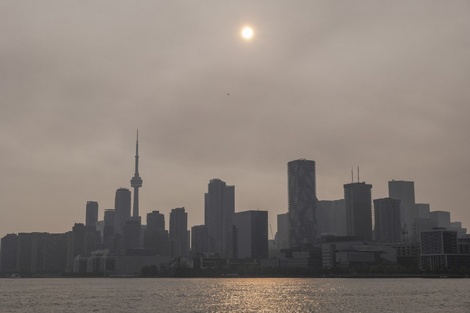 Los incendios forestales de Canadá tornan insalubre el aire en Norteamérica