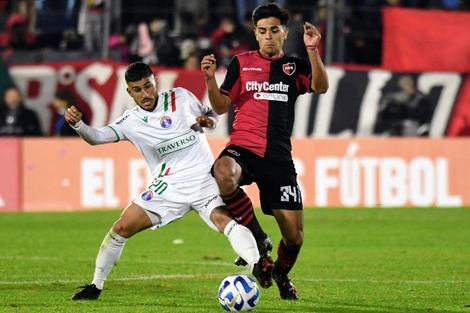 Copa Sudamericana: Newell's salvó su invicto en la última jugada