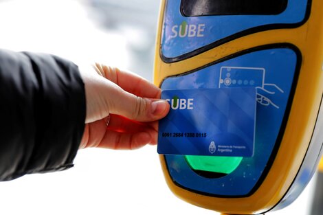 ¿El fin de la SUBE?: proponen que colectivo, tren y subte se pueda pagar con tarjetas de crédito y débito