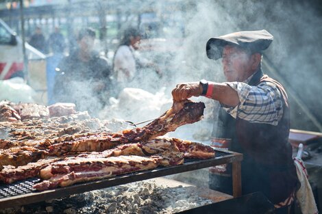 Tres días de "asadazo" a precios populares en Villa Crespo