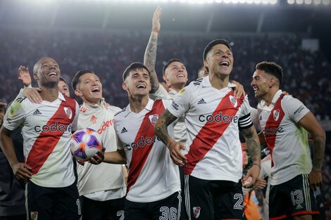 Diez razones de River campeón