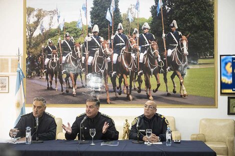 Conferencia de prensa de la cúpula de la Federal con detalles de la banda. (Fuente: Télam)