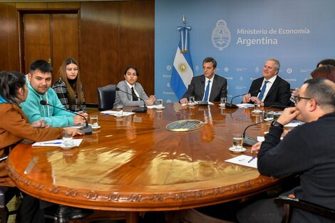 Becas Progresar: el Gobierno anunció un aumento de $13.000 a $20.000 para 1.700.000 alumnos 