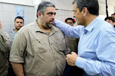 Sergio Massa de recorrida por fábricas industriales.ñ