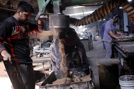 La industria pyme se contrajo en junio