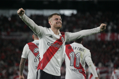 River recibió la Copa luego de superar a Racing