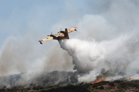 El Peloponeso es el nuevo frente de incendios en Grecia