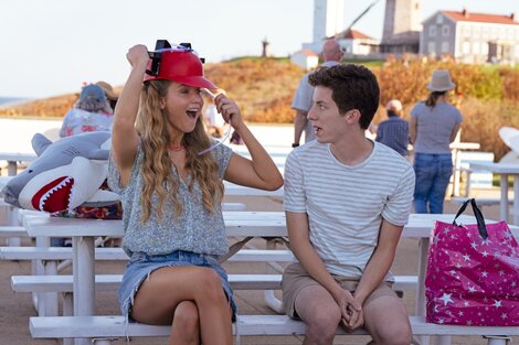 La del film es la pareja más despareja que pueda imaginarse.