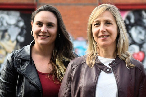 La referente local Irene Gamboa junto a Myriam Bregman. 