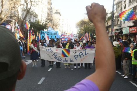 El Tercer Malón por la Paz llegó a Tribunales: "Se viene el exterminio de los pueblos"