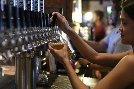 Este viernes es el Día Internacional de la Cerveza: dónde ir a tomar una pinta. Imagen: Pexels.