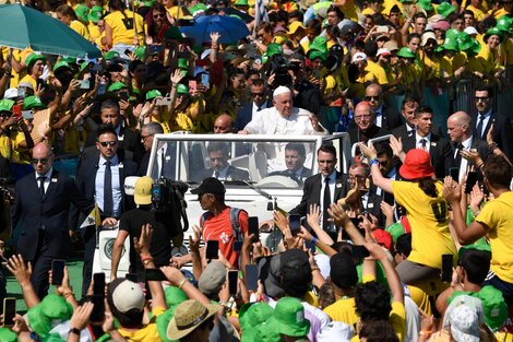 Preocupado por las guerras Francisco dijo: “siento dolor por Ucrania”