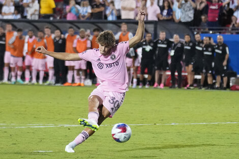 Benjamín Cremaschi metió el penal con el que Inter Miami le ganó a Dallas anoche.