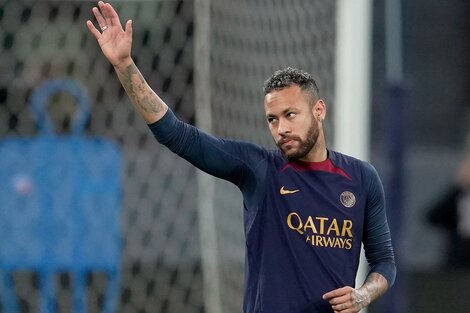 Neymar a PSG fue la operación más cara de la historia del fútbol: 222 millones de euros en 2017 (Fuente: EFE)