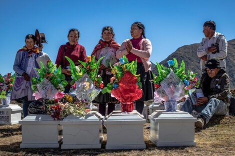 Los cajoncitos con huesos desarmados, símbolo del crímen.  (Fuente: Jesús Moya / CICR)