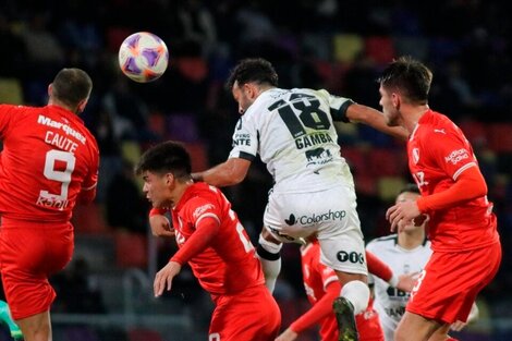 Independiente y Central Córdoba se enfrentaron en julio y fue triunfo rojo