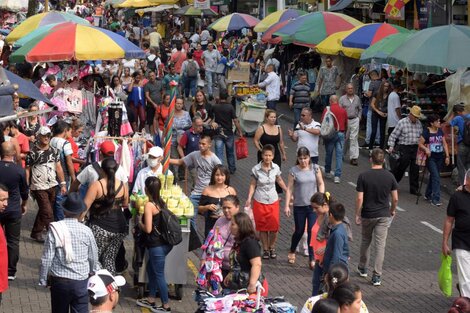 Qué hacer frente a la economía popular