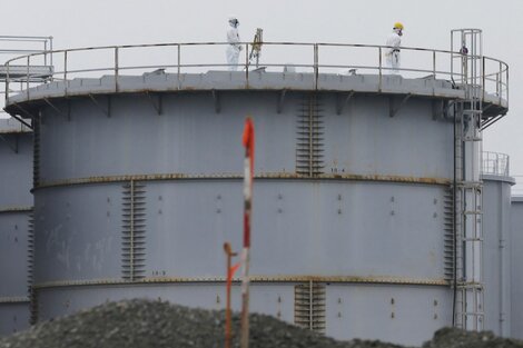 Japón comienza a verter agua contaminada de Fukushima al océano Pacífico