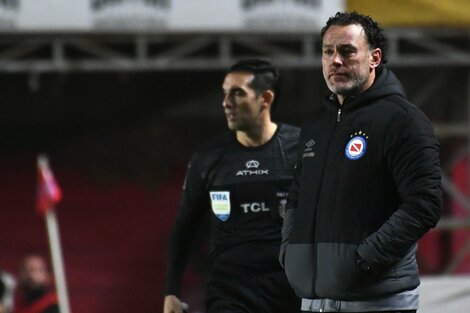 Gabriel Milito, DT de Argentinos Juniors. (Fuente: Fotobaires)