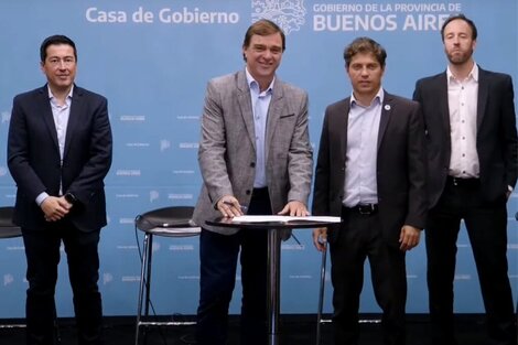 Gonzalo Peluso, uno de los intendentes que representó al Foro en la reunión del lunes, cuando firmó la adhesión al programa Municipios a la Obra. 